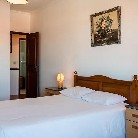 Casa Das Sardinhas アパート エリセイラ
